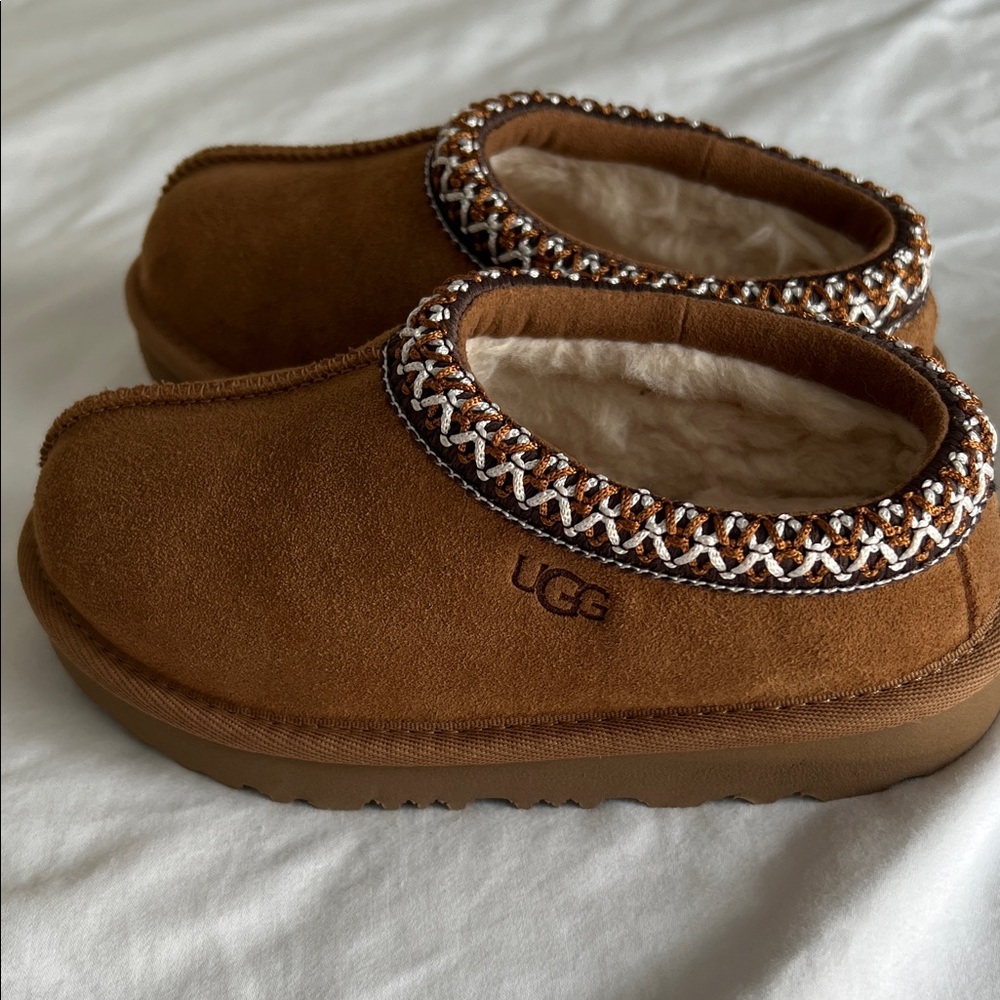 UGG Toddlers’ Tasman II — Size 10 — Chestnut - Picture 7 of 8